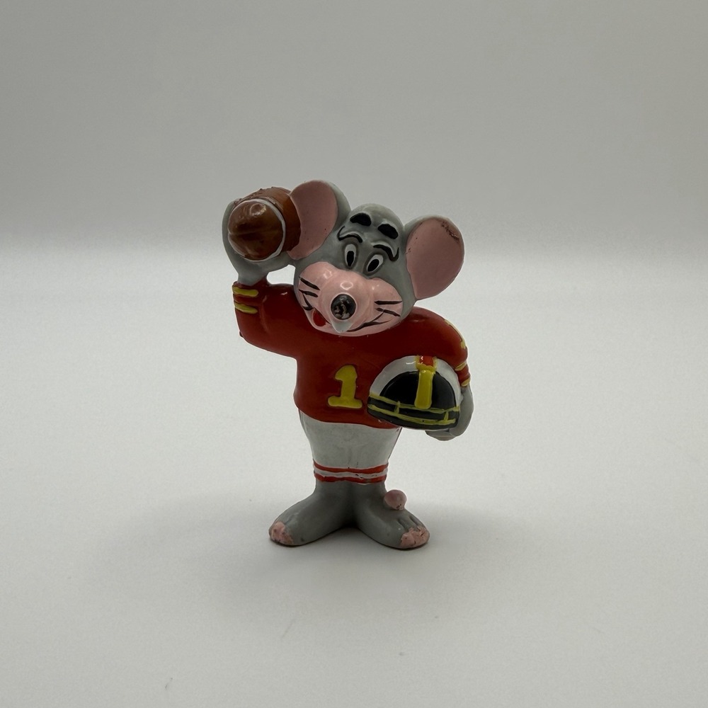 1986 Showbiz Pizza Chucky E Cheese Football Player PVC Figure